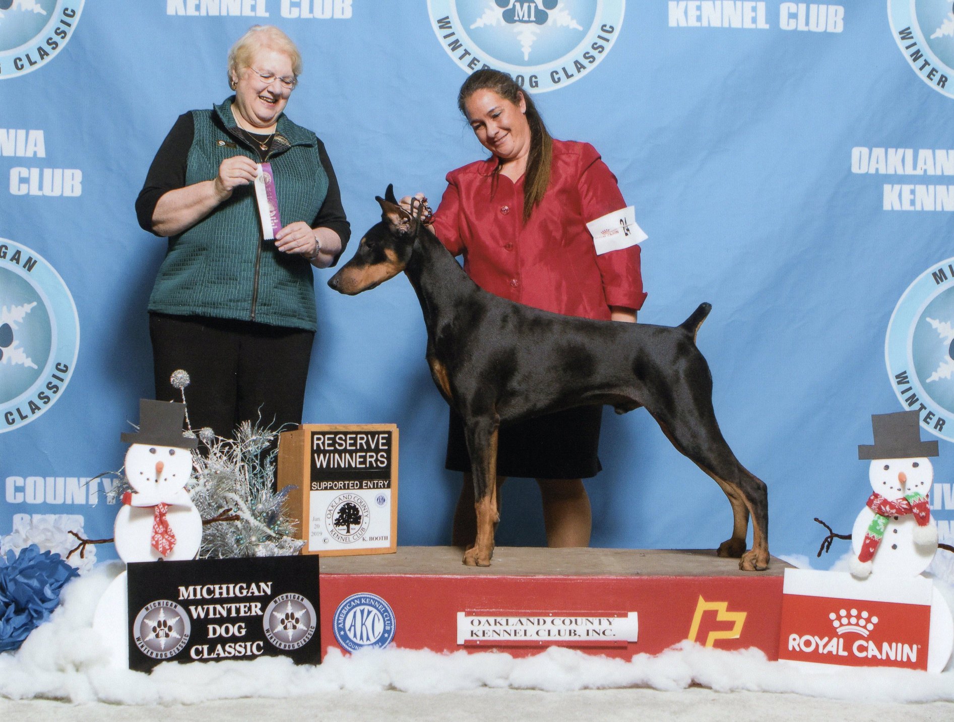 Contacts AKC Registered Lyndobe's Doberman Puppies for Sale in